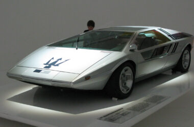 maserati boomerang